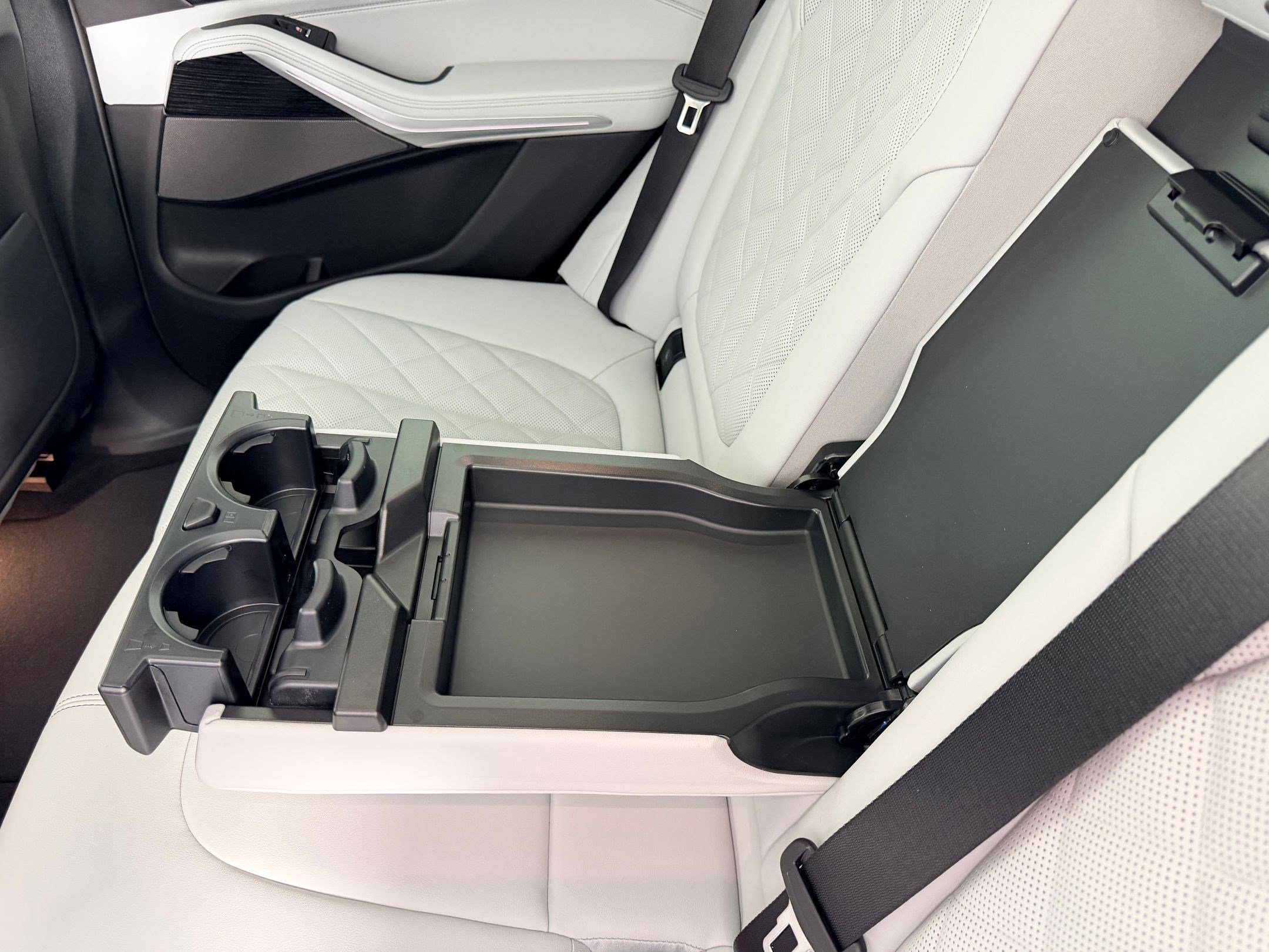 New 2026 BMW X5 xDrive40i AWD/4WD image 21