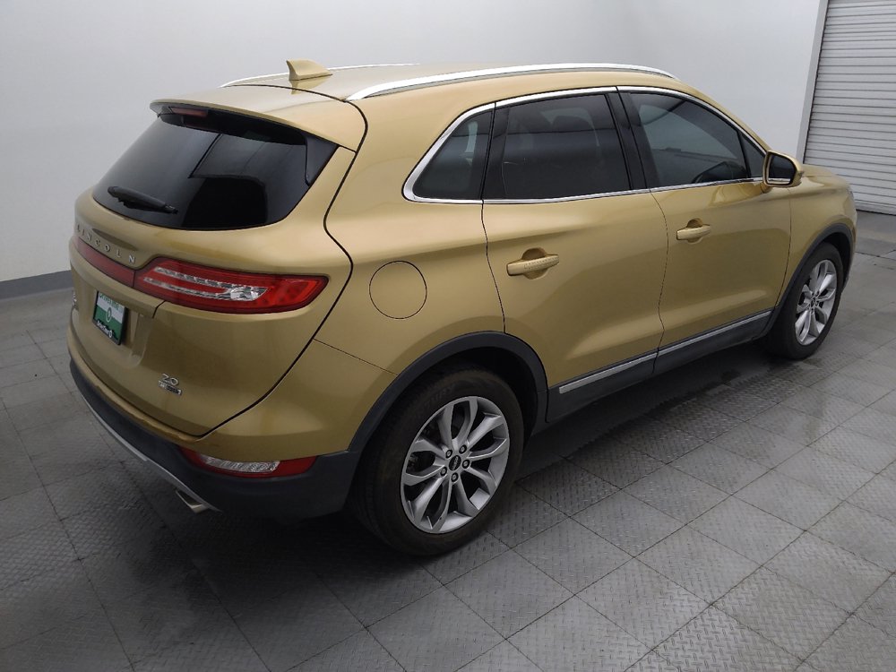 Used 2015 Lincoln MKC FWD w/ Equipment Group 101A Select image 9