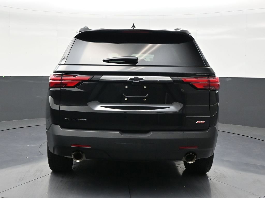 Used 2023 Chevrolet Traverse RS FWD image 4