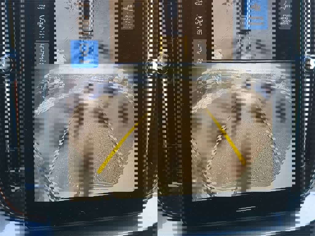 Certified 2026 Volvo XC90 B6 Plus w/ Protection Package Premier image 30