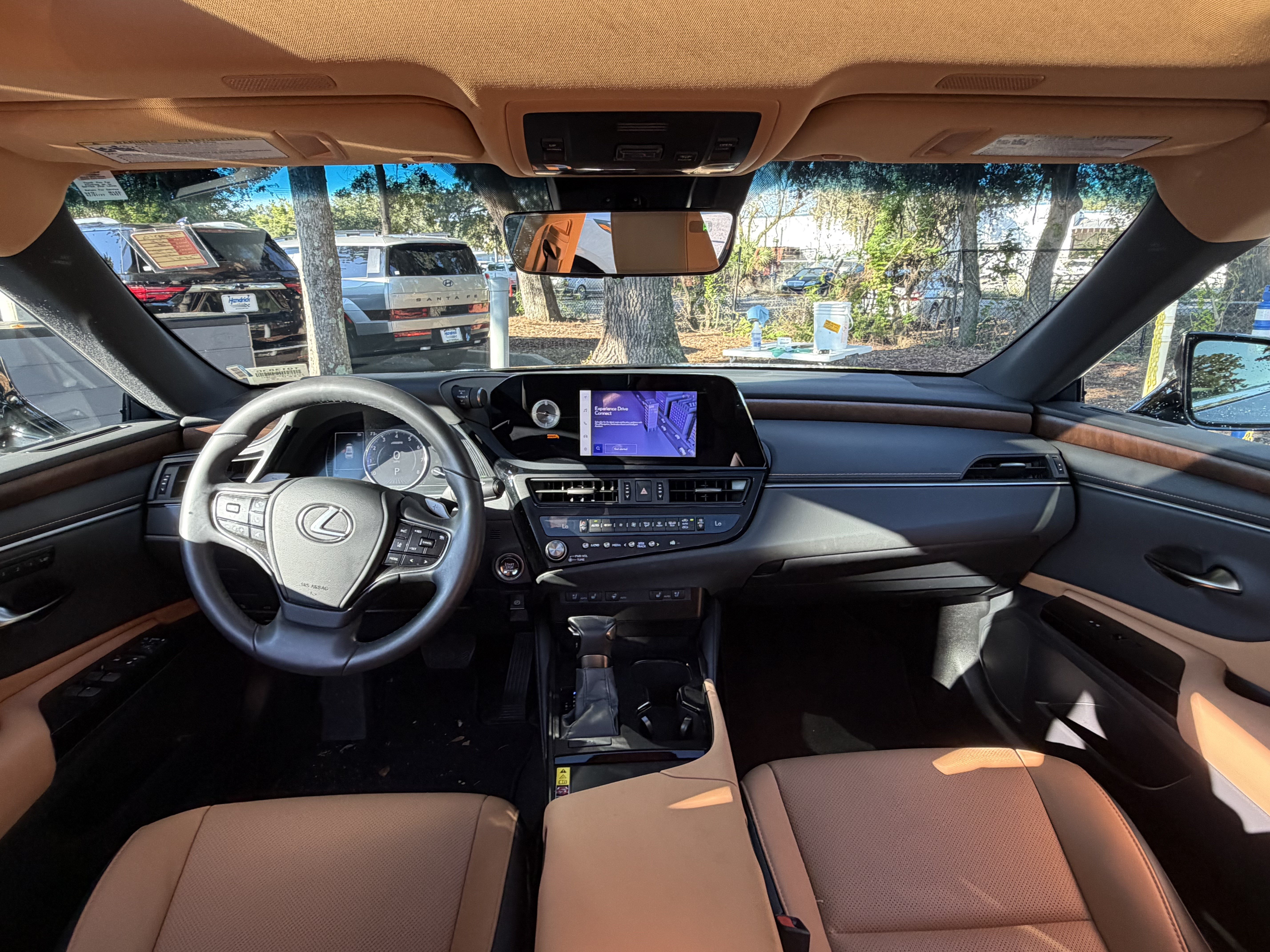 Certified 2025 Lexus ES 350 w/ Premium Package FWD image 32
