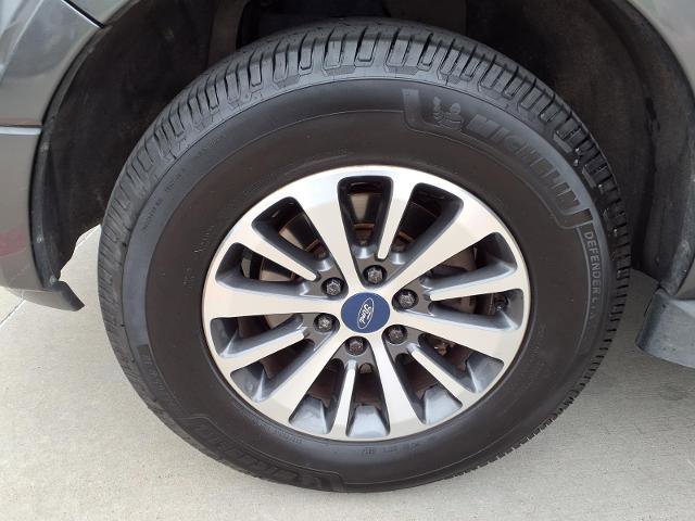 Used 2016 Ford Expedition XLT w/ Equipment Group 202A image 21