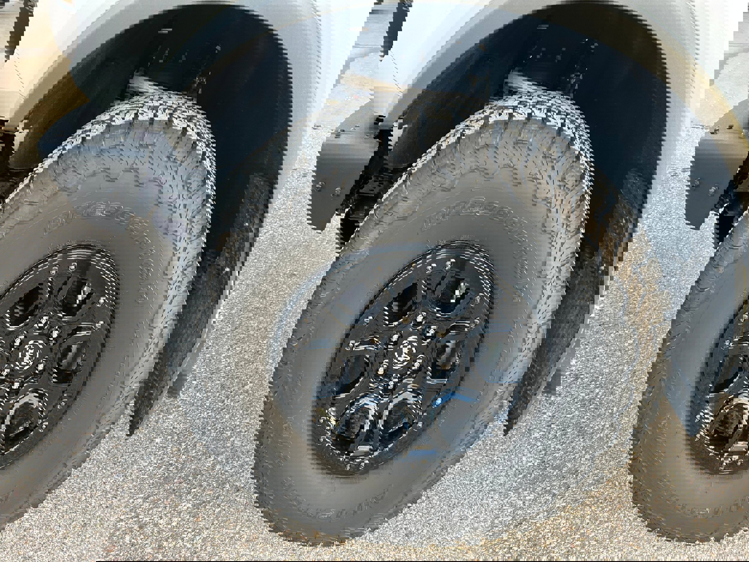 Used 2024 Ford Bronco Wildtrak image 12