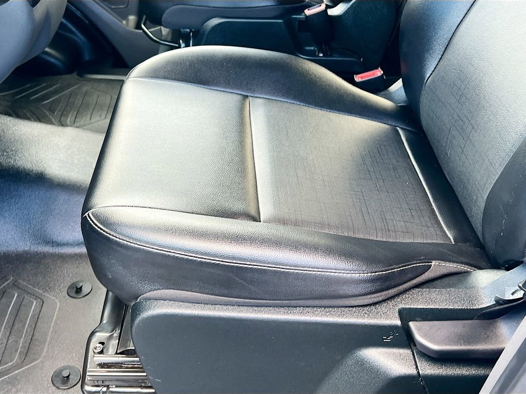 Used 2023 Ford Transit 350 XL image 18