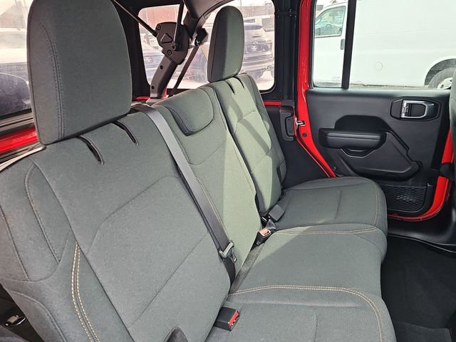 Used 2024 Jeep Wrangler Willys AWD/4WD image 27
