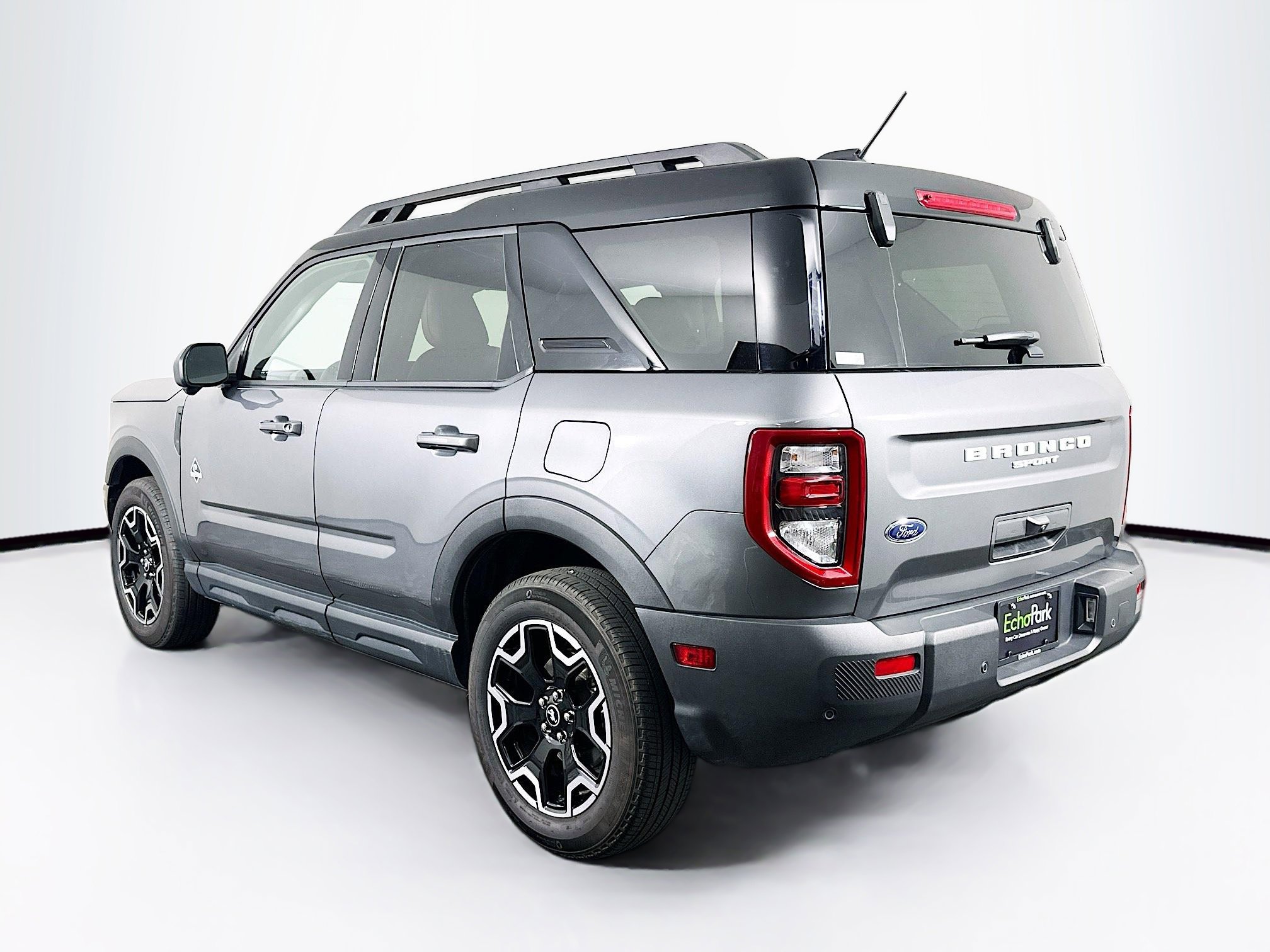 Used 2025 Ford Bronco Sport Outer Banks w/ Outer Banks Tech Package+ AWD/4WD image 5