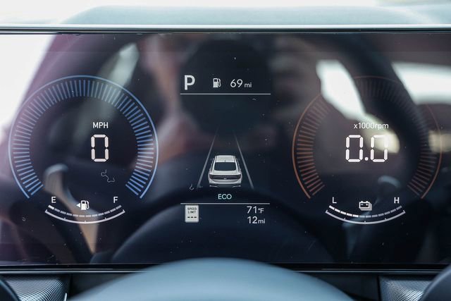 New 2026 Hyundai Sonata SEL FWD image 27