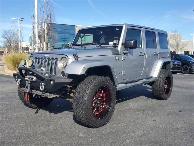 Used 2014 Jeep Wrangler Unlimited Sahara w/ Max Tow Package image 31