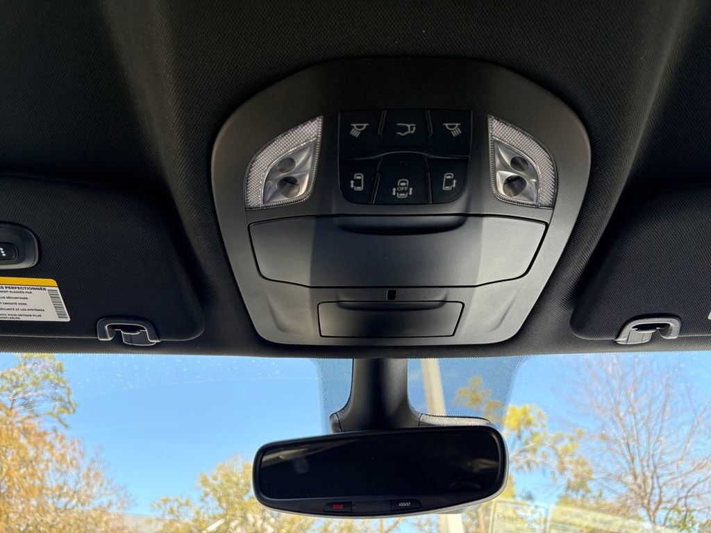 New 2026 Chrysler Pacifica Select image 31