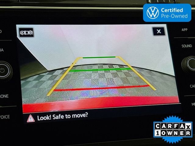 Certified 2022 Volkswagen Tiguan SE w/ Panoramic Sunroof Package image 15