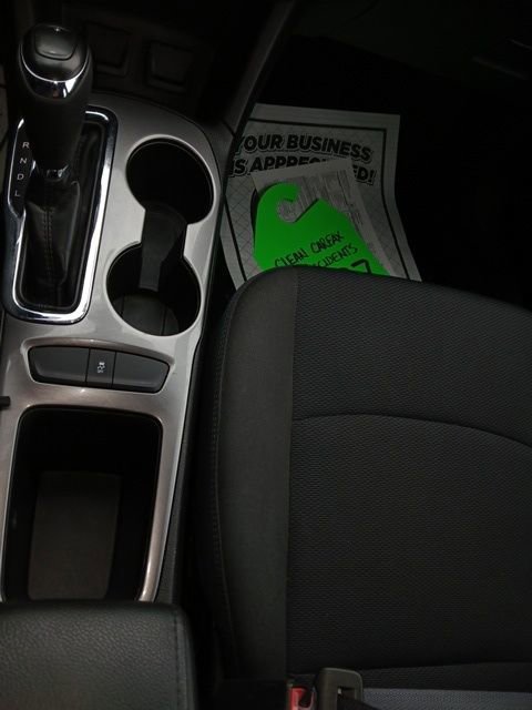 Used 2017 Chevrolet Cruze LT w/ Convenience Package image 23