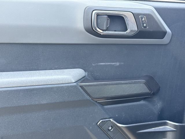 Used 2024 Ford Bronco Everglades image 25