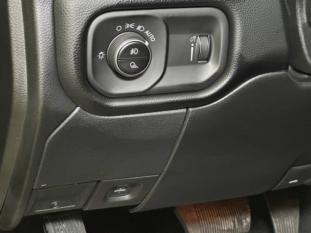 New 2026 RAM 2500 Big Horn AWD/4WD image 19