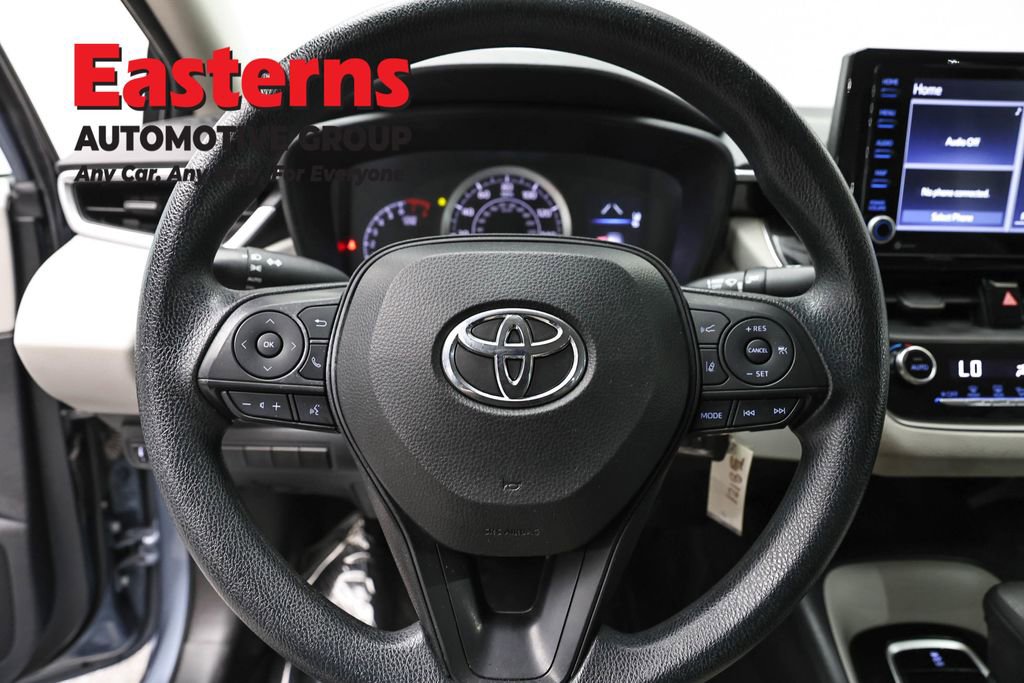 Used 2022 Toyota Corolla LE FWD image 10