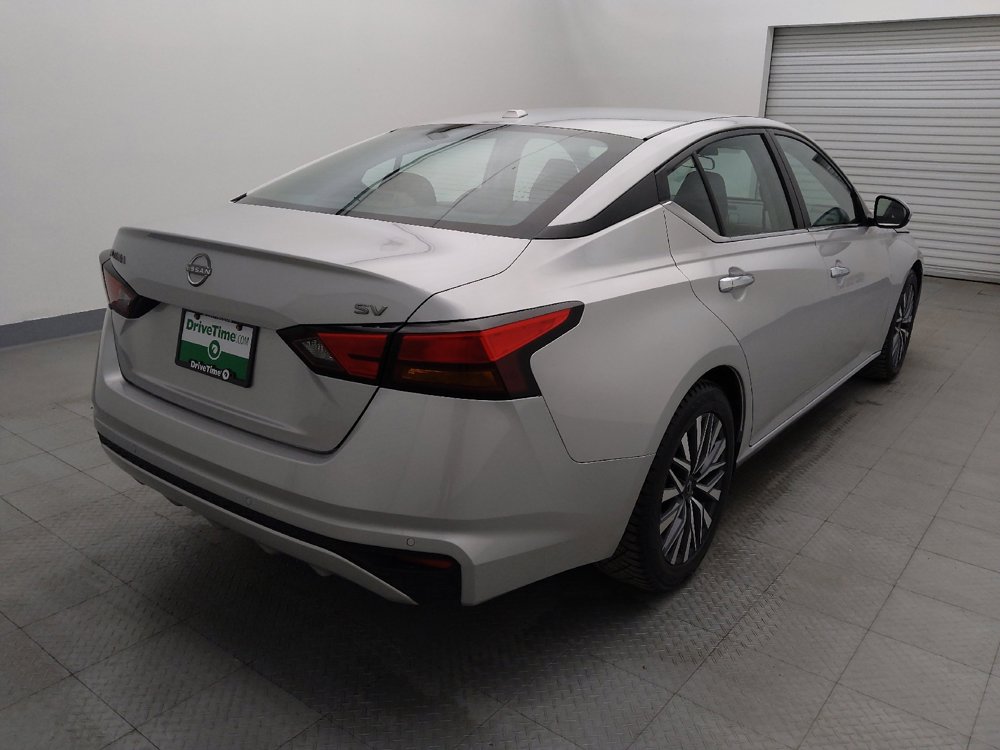 Used 2023 Nissan Altima 2.5 SV image 9