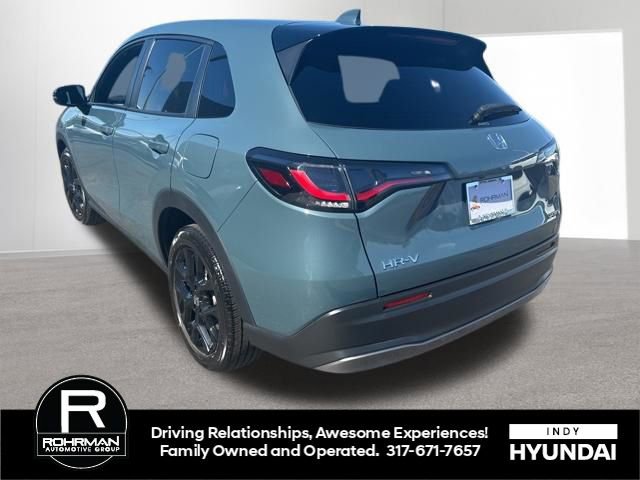 Used 2024 Honda HR-V Sport image 3