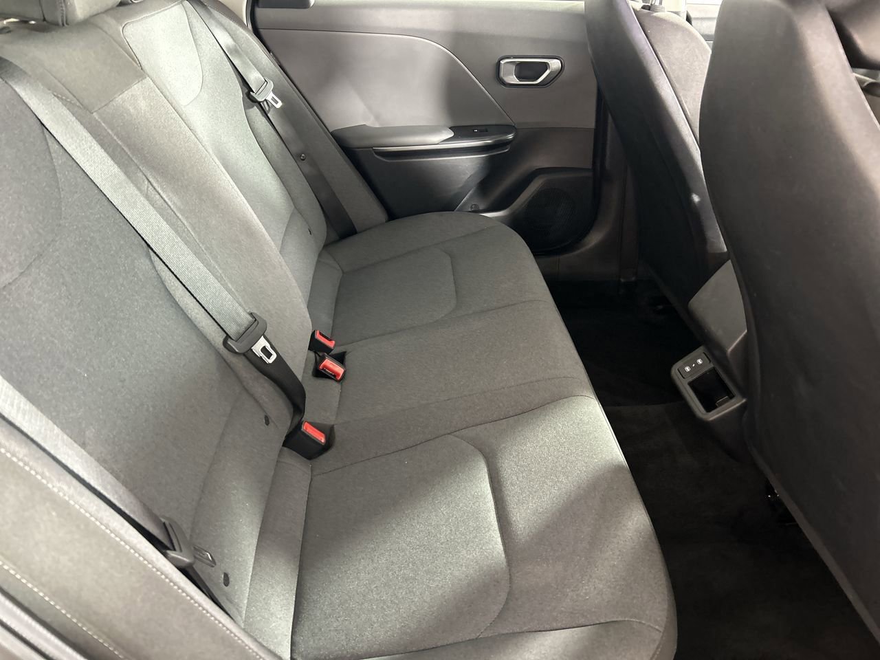 Used 2025 Kia K4 FWD image 24