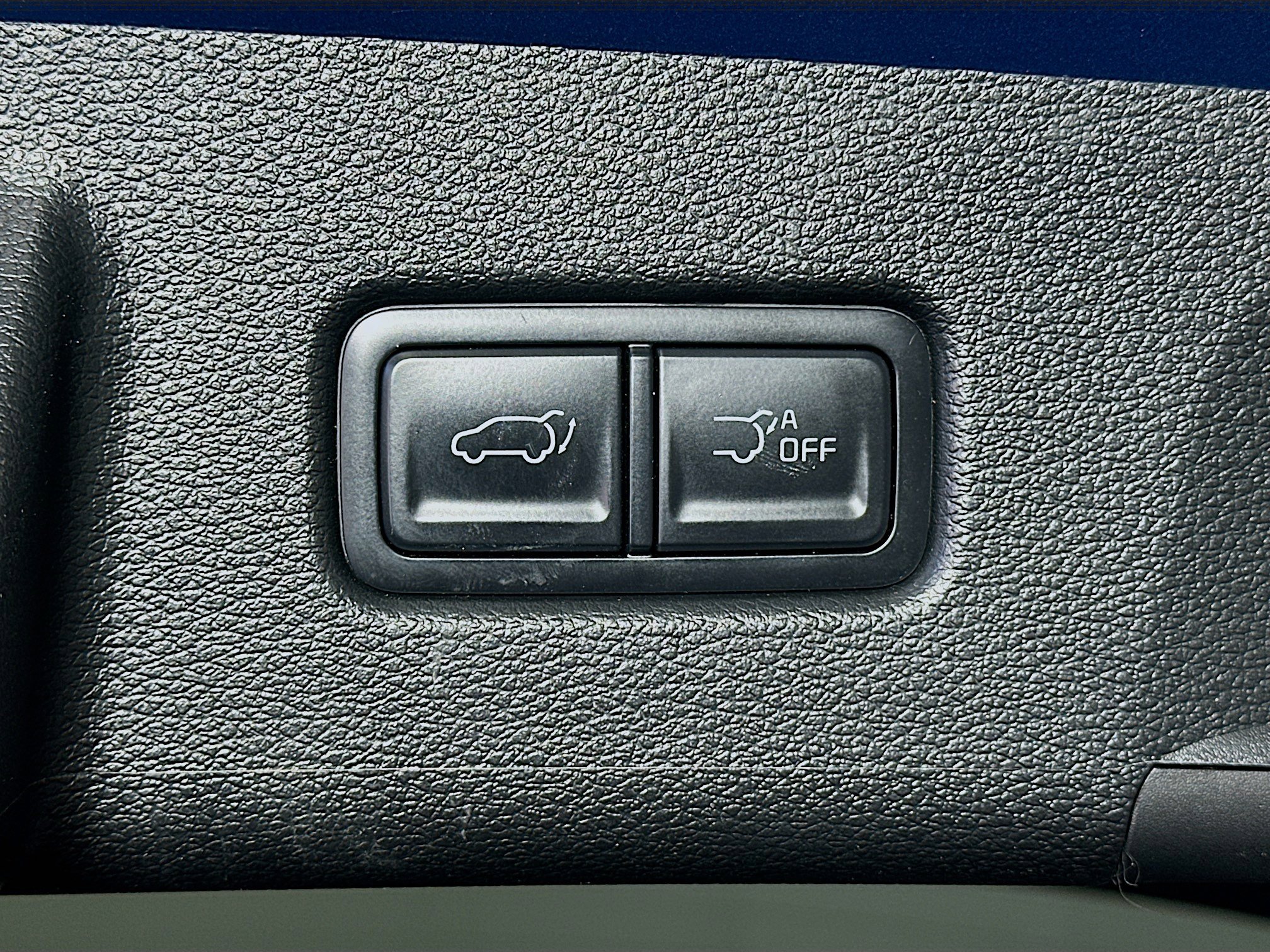 Used 2025 Kia Telluride S FWD image 31