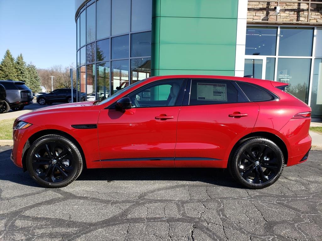 New 2026 Jaguar F-PACE R-Dynamic S image 8