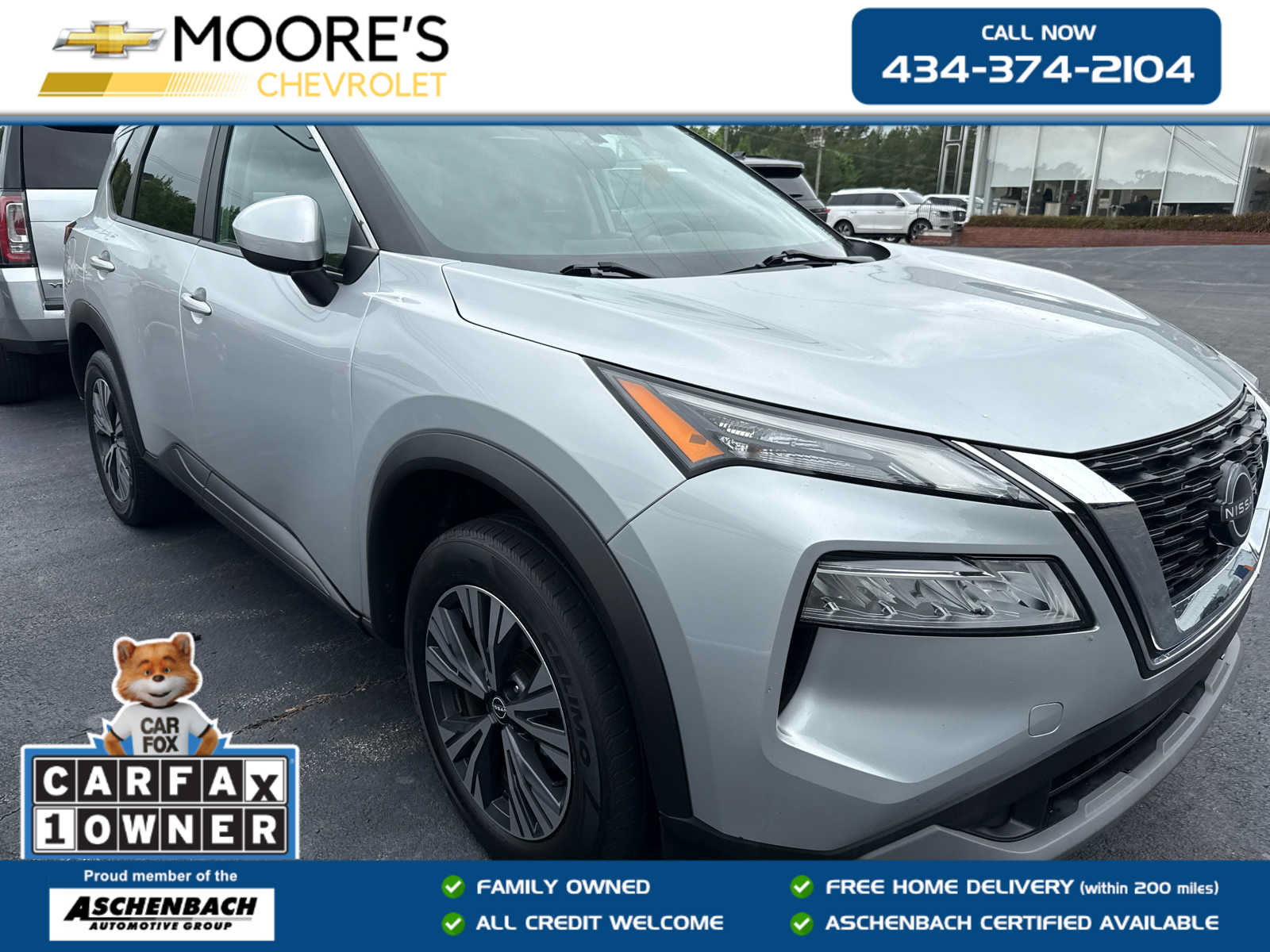 Used 2023 Nissan Rogue SV FWD image 1