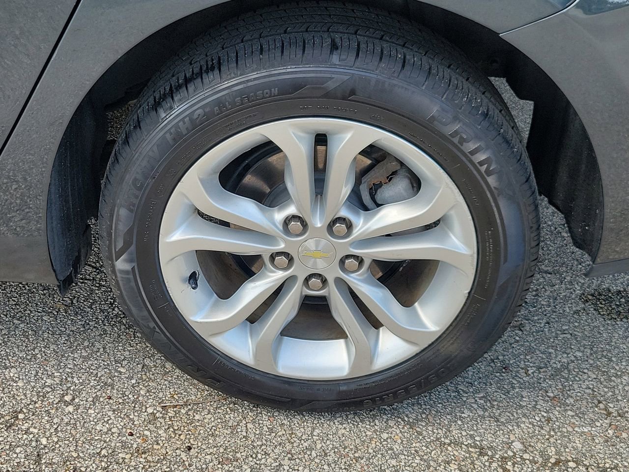 Used 2019 Chevrolet Cruze LT w/ Convenience Package image 5