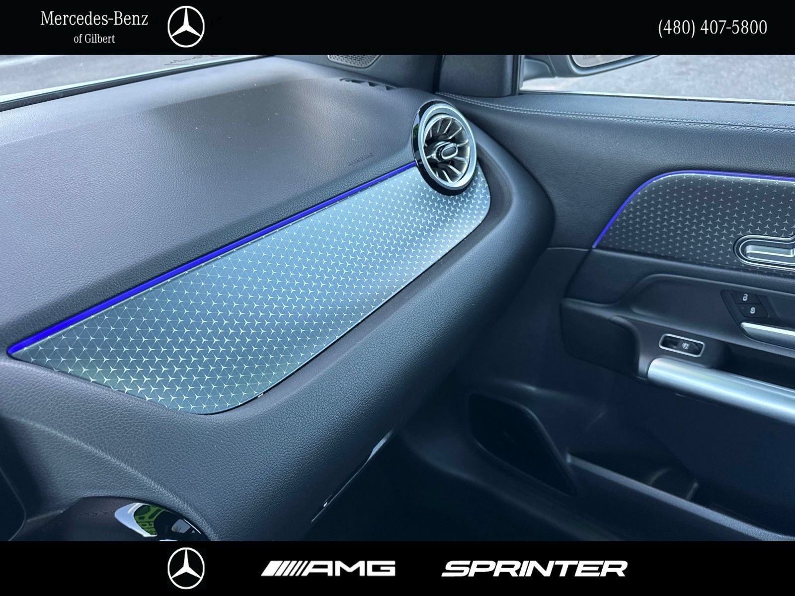 Certified 2025 Mercedes-Benz GLA 250 w/ Exclusive Package image 27