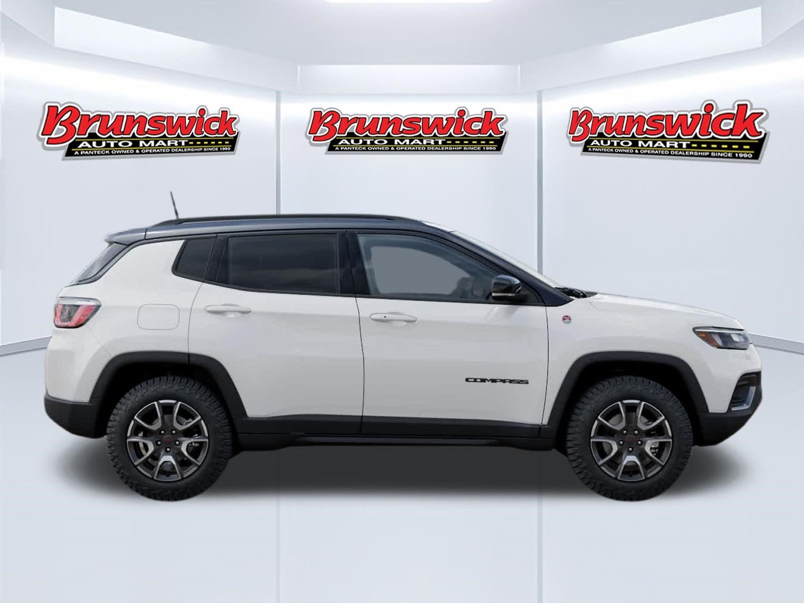 New 2026 Jeep Compass Trailhawk AWD/4WD image 21