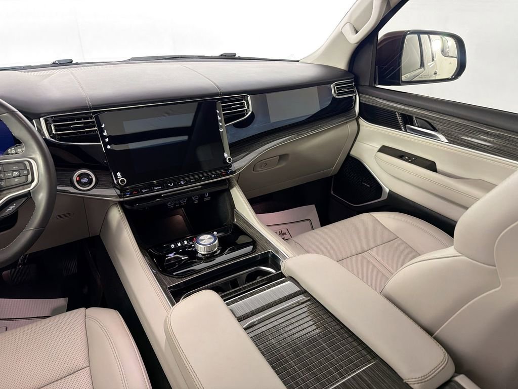 Used 2022 Jeep Wagoneer Series II w/ Premium Group I image 25
