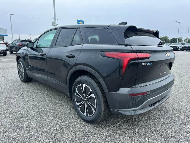 New 2026 Chevrolet Blazer EV LT image 3