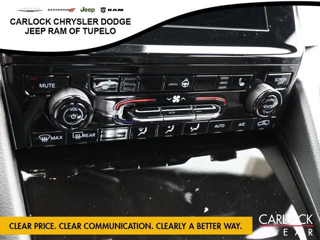 New 2025 Jeep Grand Cherokee Altitude image 24