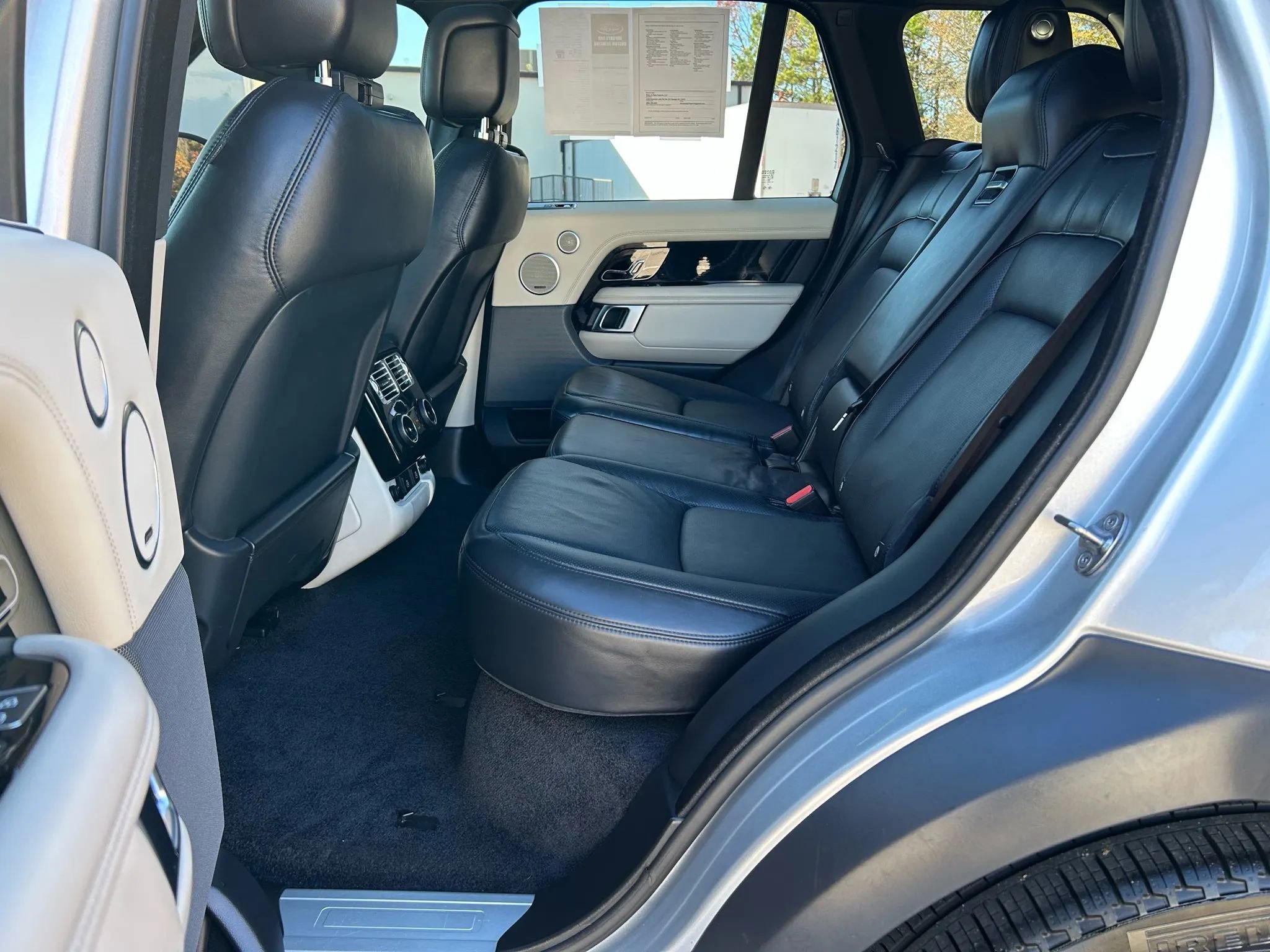 Used 2021 Land Rover Range Rover Westminster Edition image 34