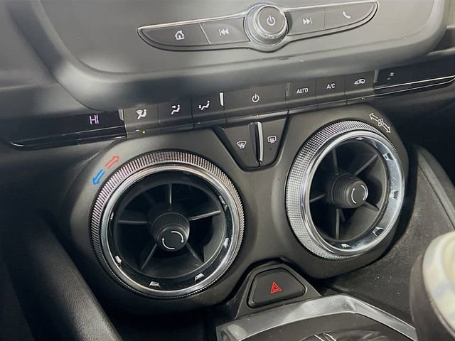 Used 2018 Chevrolet Camaro LT image 19