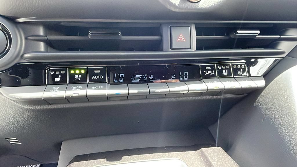 New 2026 Toyota Crown Signia w/ Advanced Technology Package AWD/4WD image 20