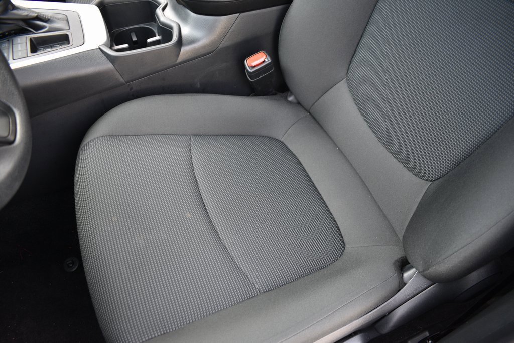 Used 2025 Toyota RAV4 LE image 12