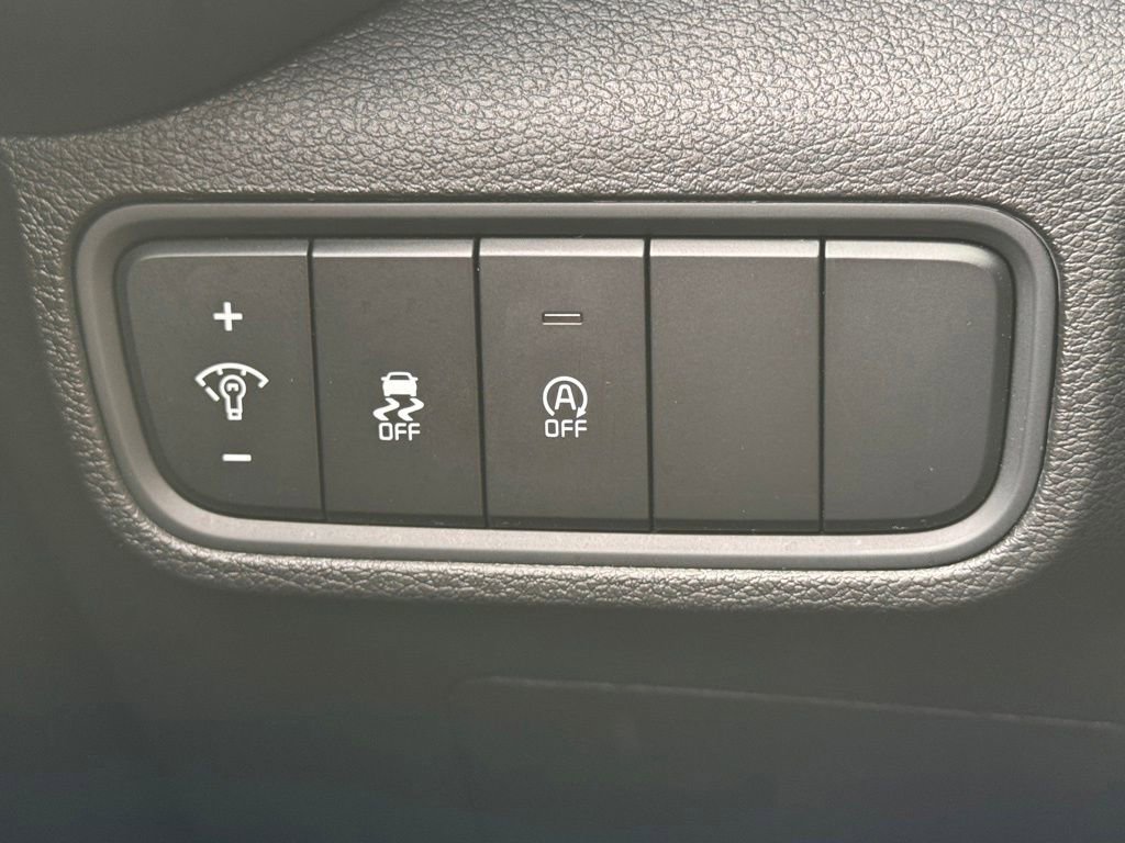 Used 2023 Kia Soul LX w/ Option Group 015 FWD image 24