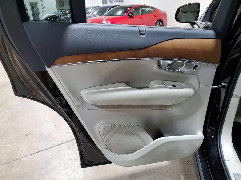 Used 2018 Volvo XC90 T6 Inscription w/ Convenience Package AWD/4WD image 31
