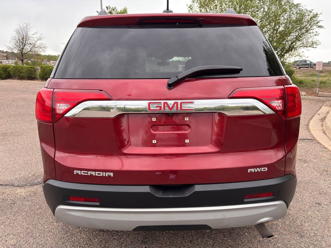 Used 2017 GMC Acadia SLE AWD/4WD image 10