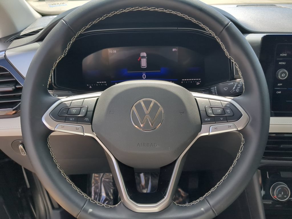 Certified 2025 Volkswagen Taos S FWD image 26