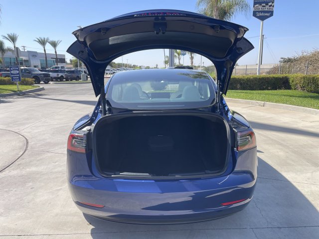 Used 2023 Tesla Model 3 Standard Range RWD image 27