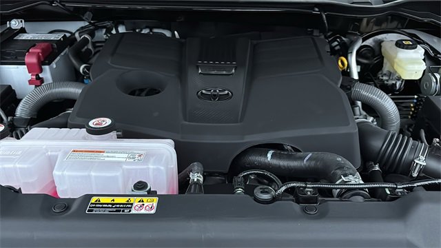 New 2026 Toyota Tundra SR5 image 32