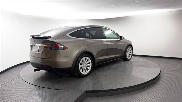 Used 2016 Tesla Model X 90D AWD/4WD image 7