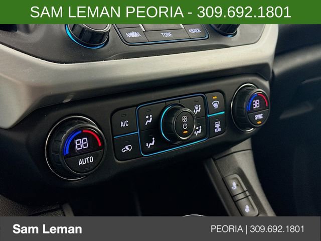 Used 2017 GMC Acadia SLT image 15