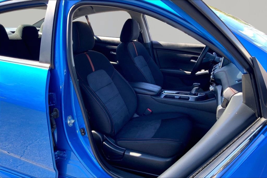 Used 2025 Nissan Sentra SR image 19