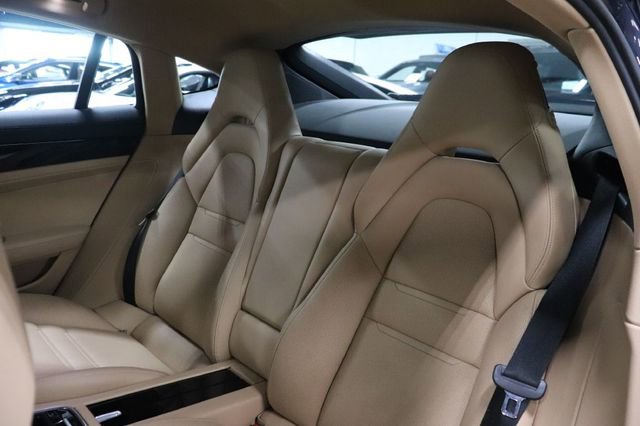 Used 2020 Porsche Panamera Edition image 16