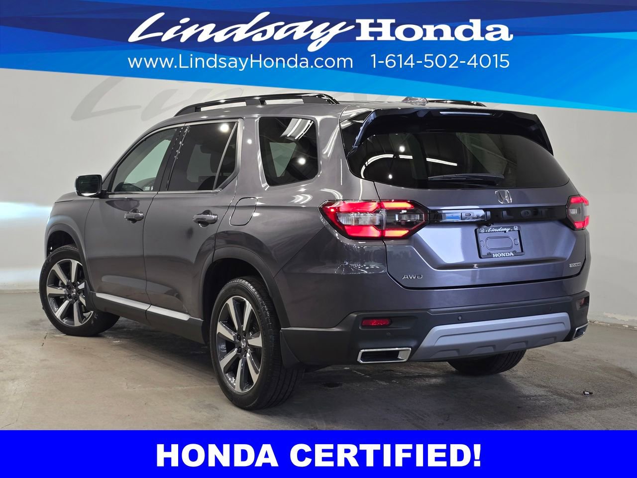 Certified 2023 Honda Pilot Touring image 4