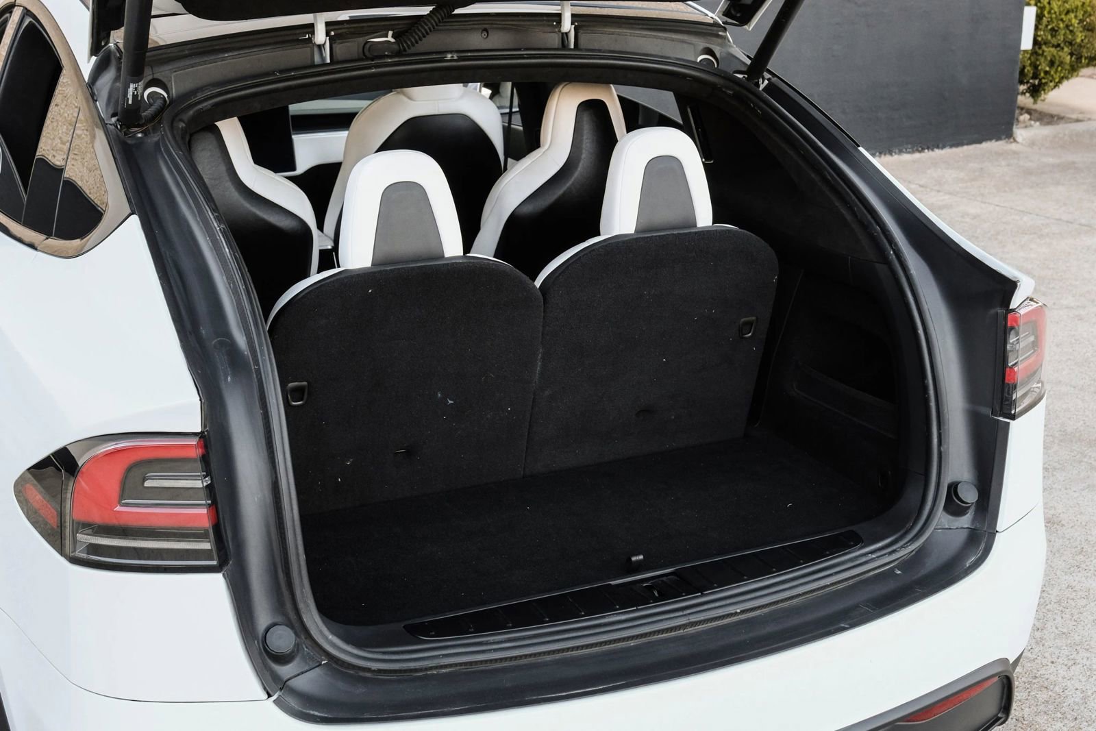 Used 2023 Tesla Model X Plaid image 68