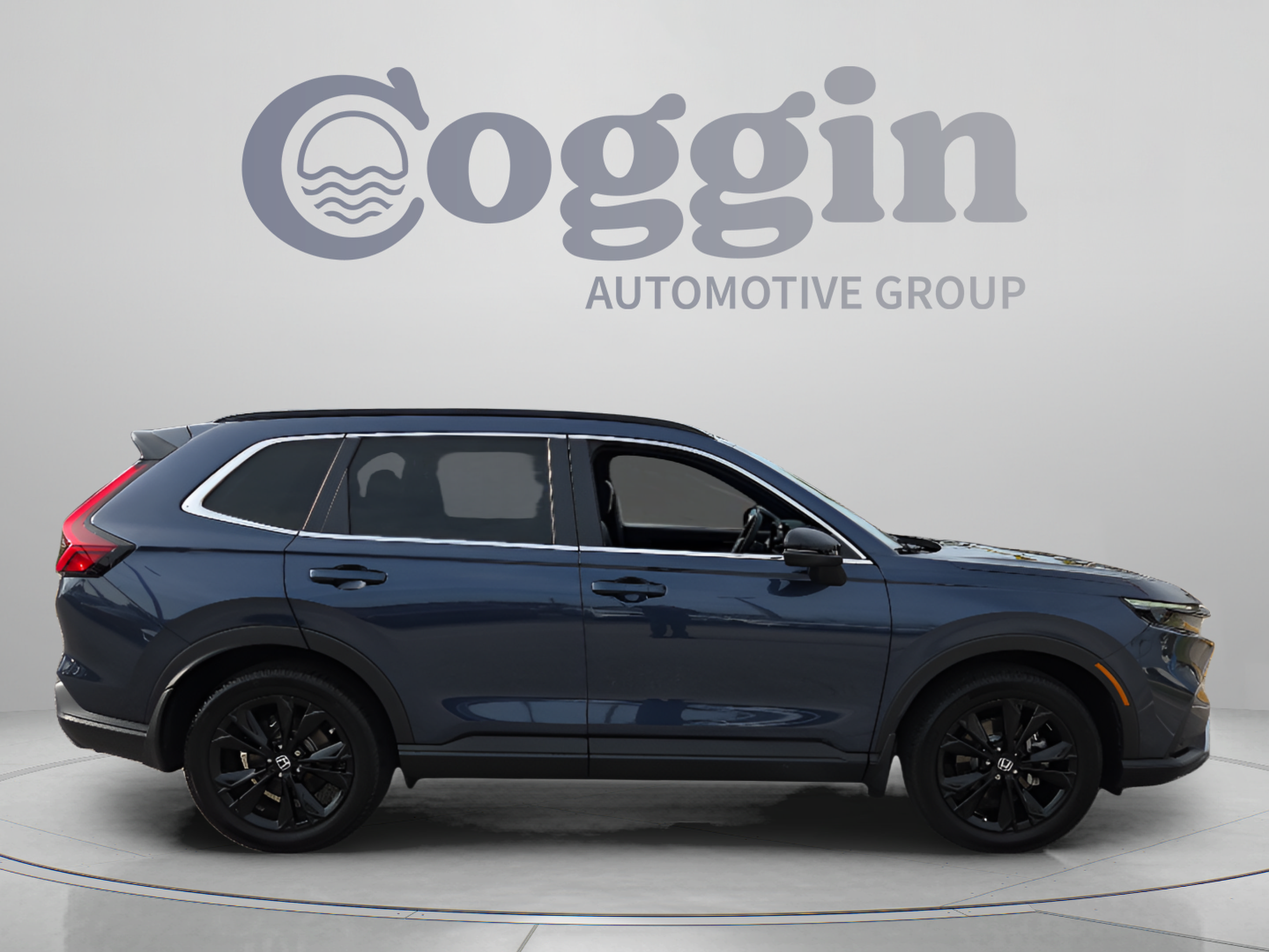Used 2024 Honda CR-V Sport Touring image 6