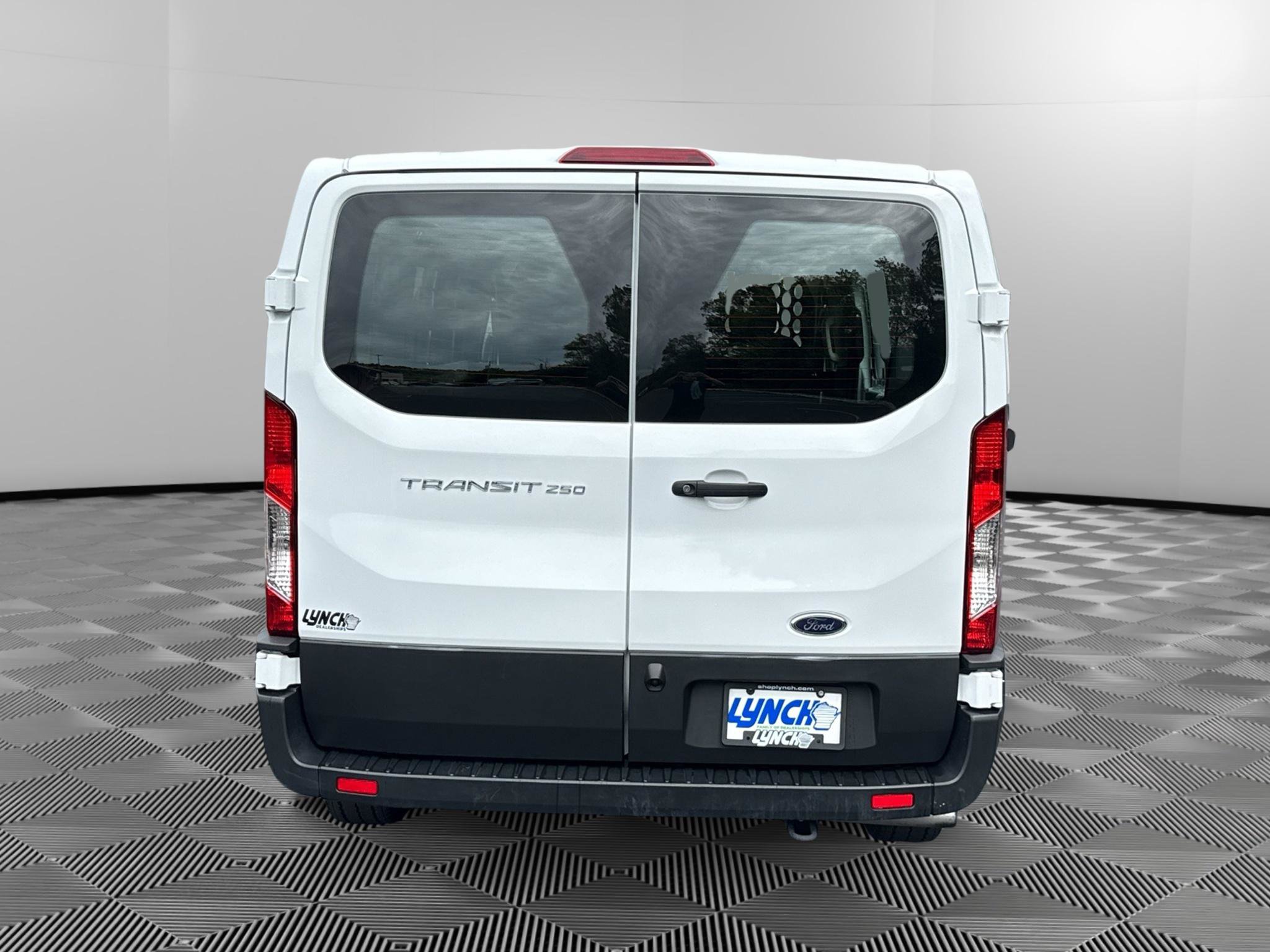 Used 2025 Ford Transit 250 Low Roof w/ Exterior Upgrade Package RWD image 7