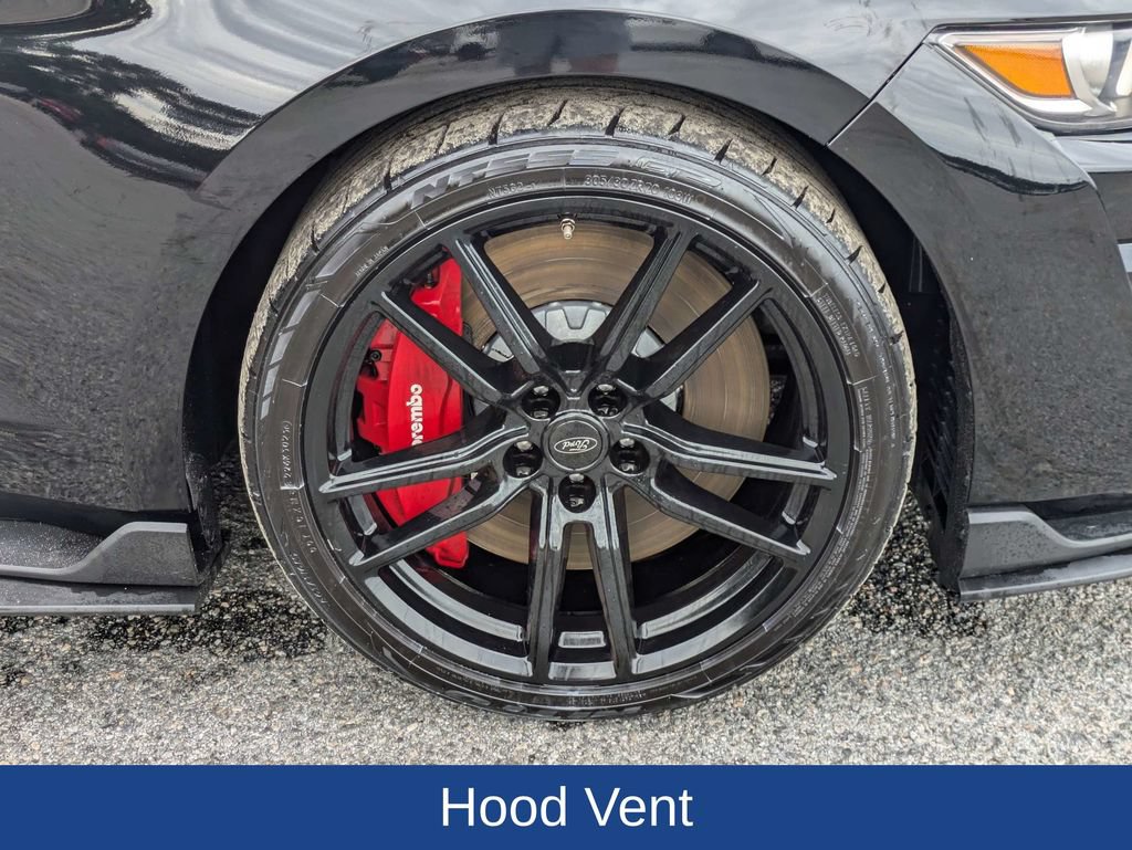 Certified 2021 Ford Mustang Shelby GT500 w/ Technology Package RWD image 12