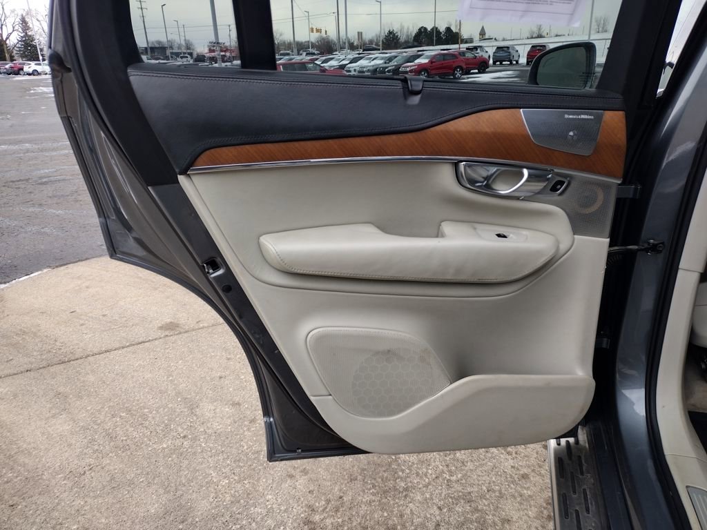 Used 2016 Volvo XC90 T6 Inscription image 22